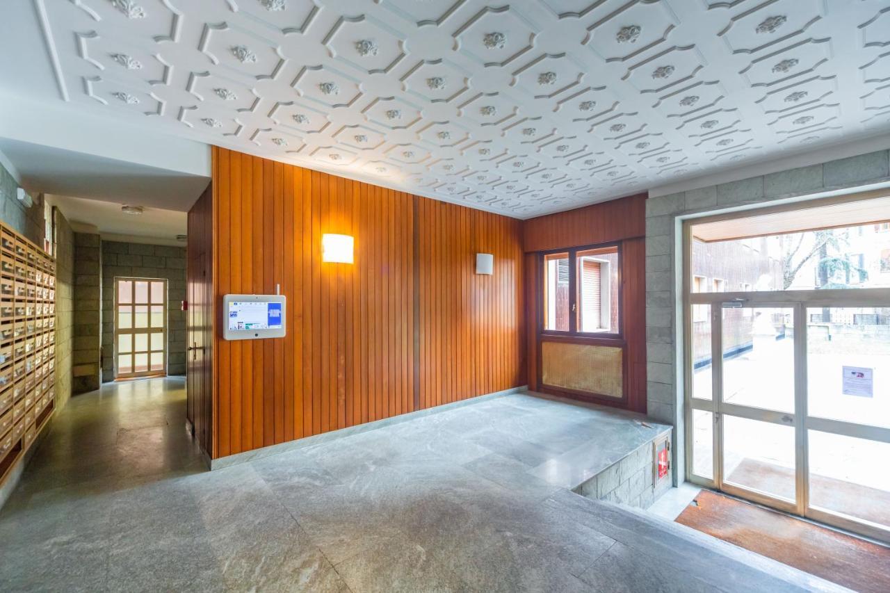 Cozy Apt - Corso Vercelli & Conciliazione M1 Milano Exteriör bild