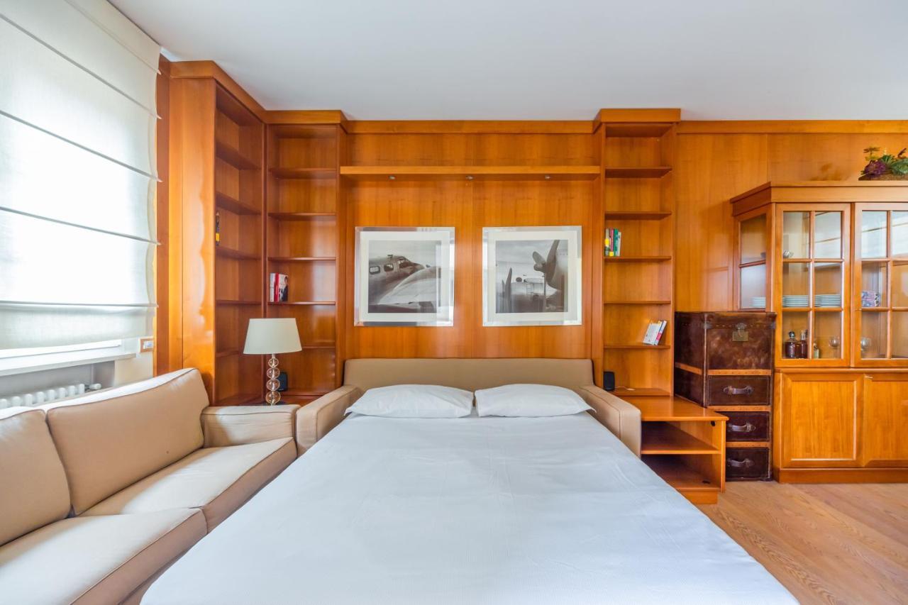 Cozy Apt - Corso Vercelli & Conciliazione M1 Milano Exteriör bild
